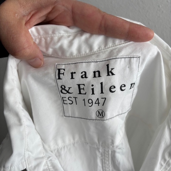 FRANK & EILEEN JOEDY Boyfriend Button-Up Shirt in White - Picture 2 of 9